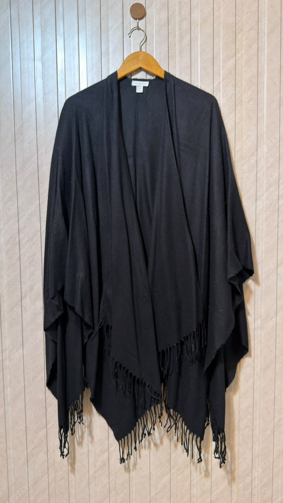Women’s Statement Shawl