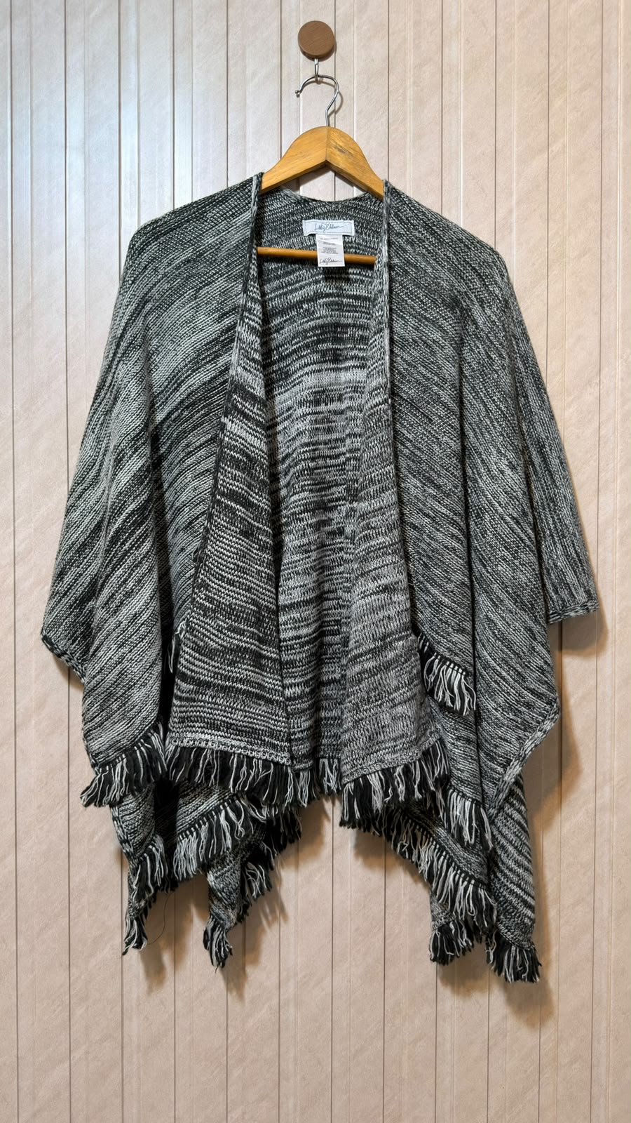 Women’s Luxury Collection Shawl
