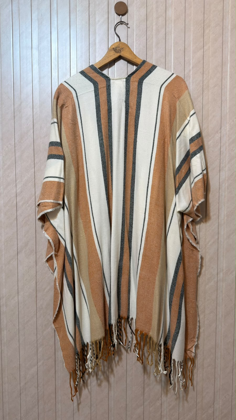 Women’s Premium Collection Shawl