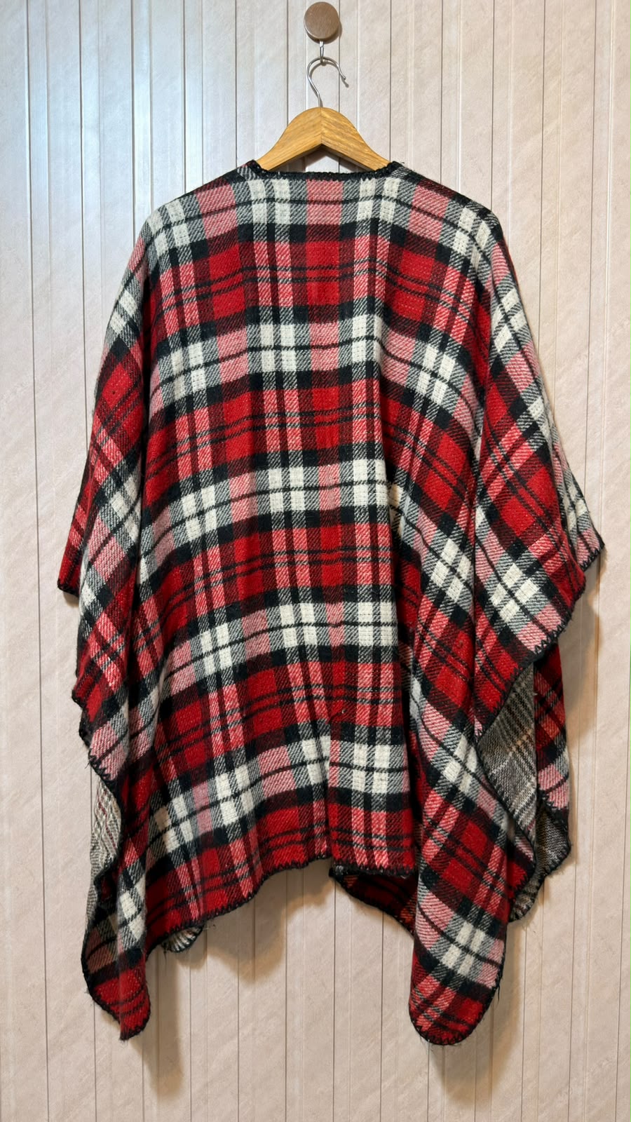 Women’s Formal Shawl