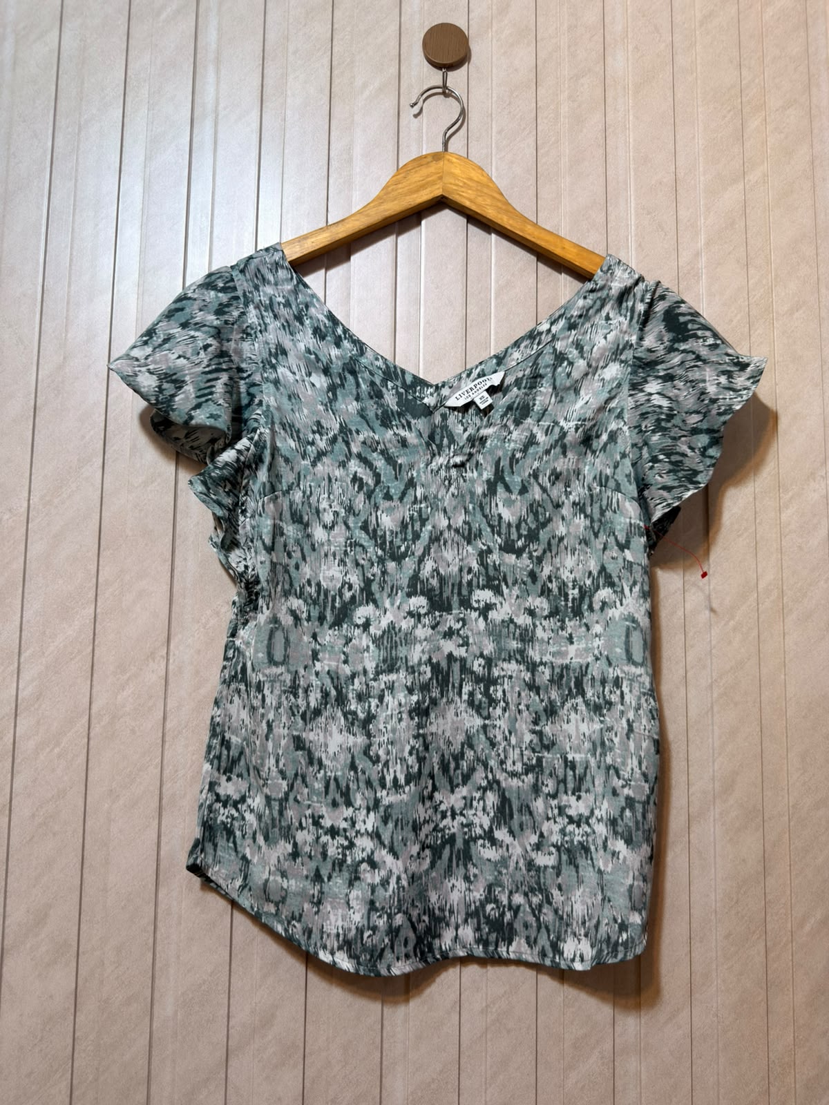 Chest 17  Length 22  Fabric silk Stylish Western Women’s Half Sleeve Top