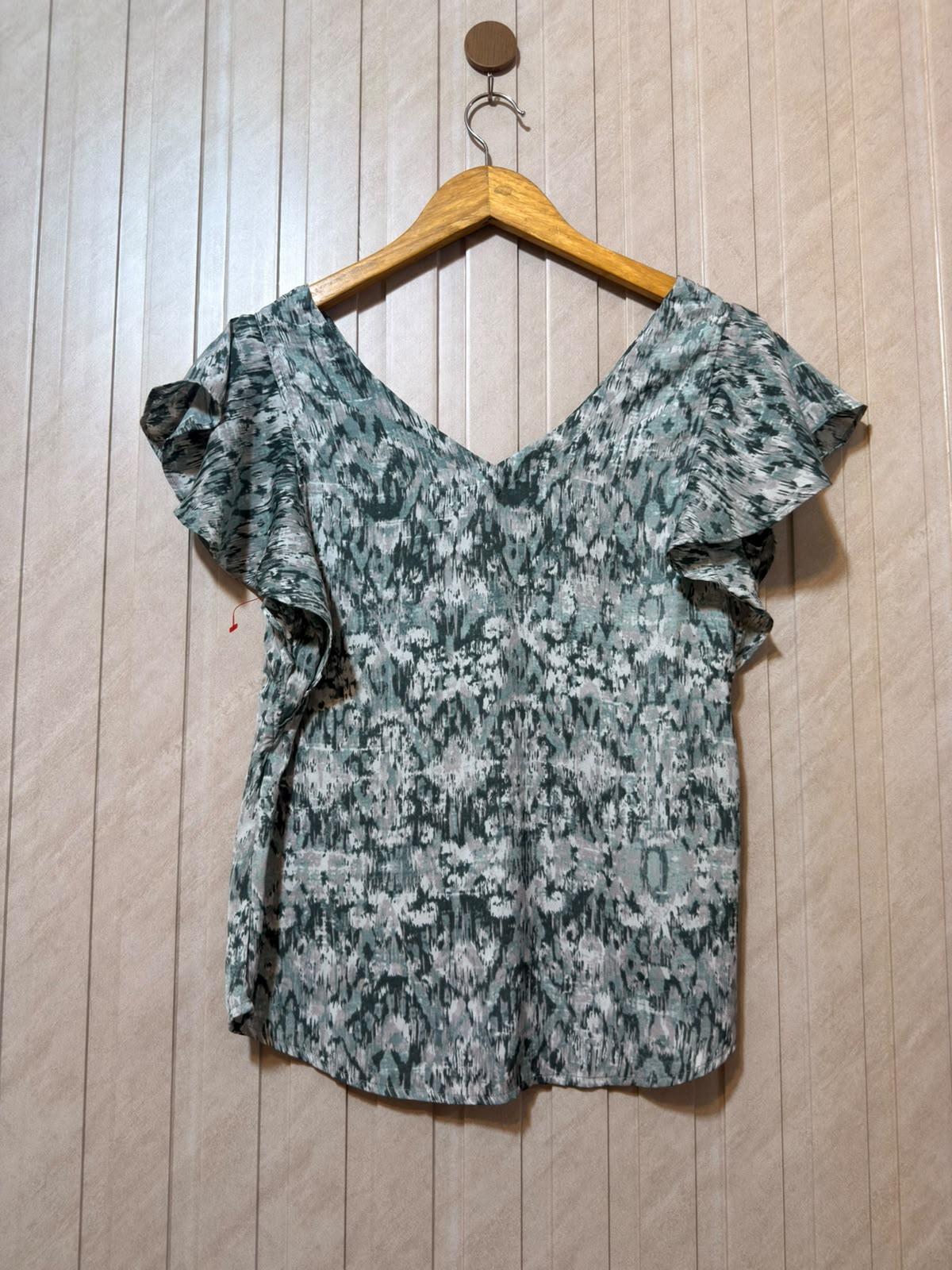 Chest 17  Length 22  Fabric silk Stylish Western Women’s Half Sleeve Top