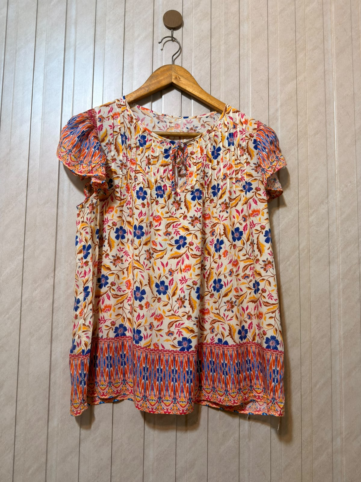 Chest 20  Lenght 22  Fabric linen Luxury Western Women’s Half Sleeve Top