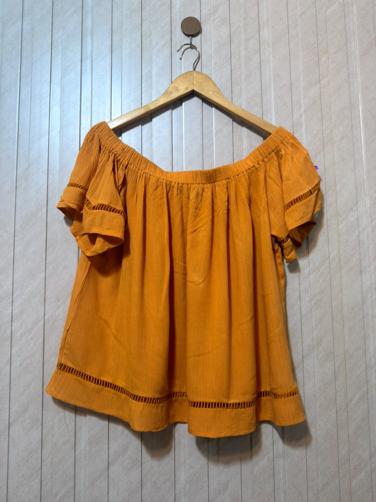 Chest xl  Length 20  Fabric cotton Modern Women’s Half Sleeve Top