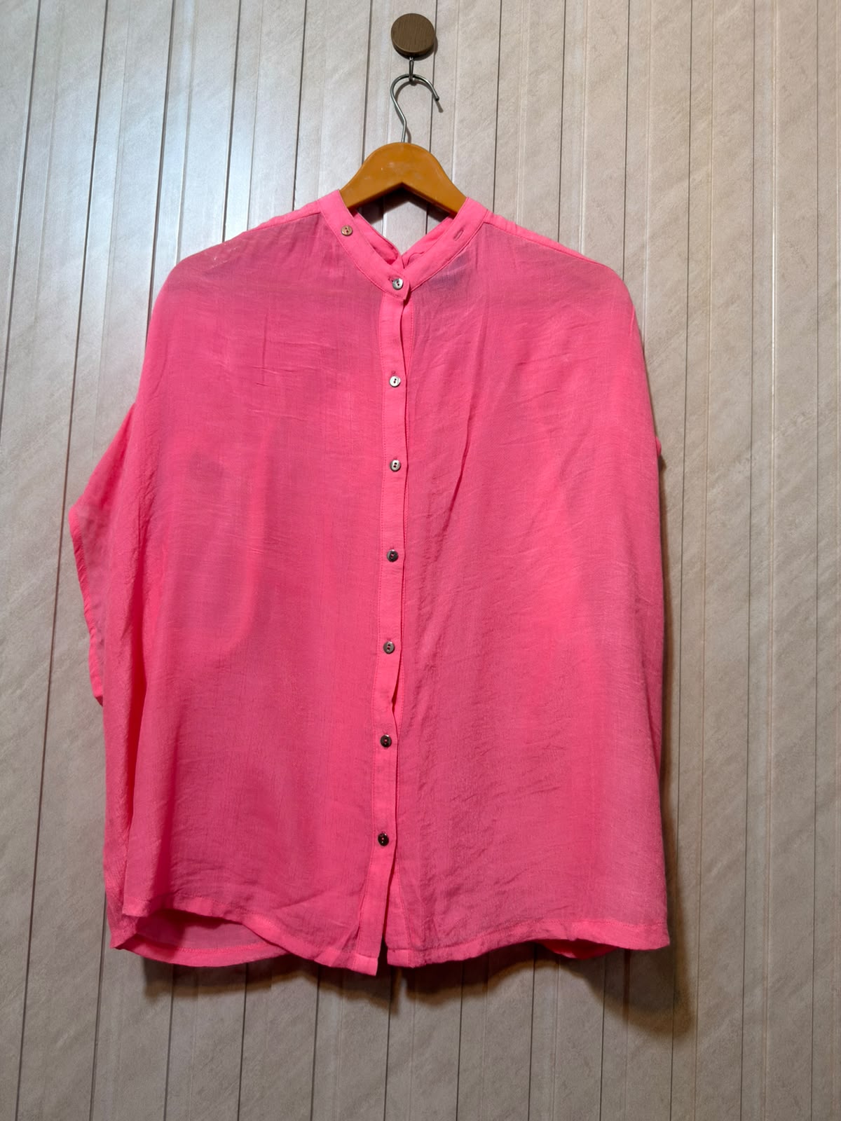Chest large  baggy style  Lenght 26  Fabric Georgette Designer Women’s Half Sleeve Top