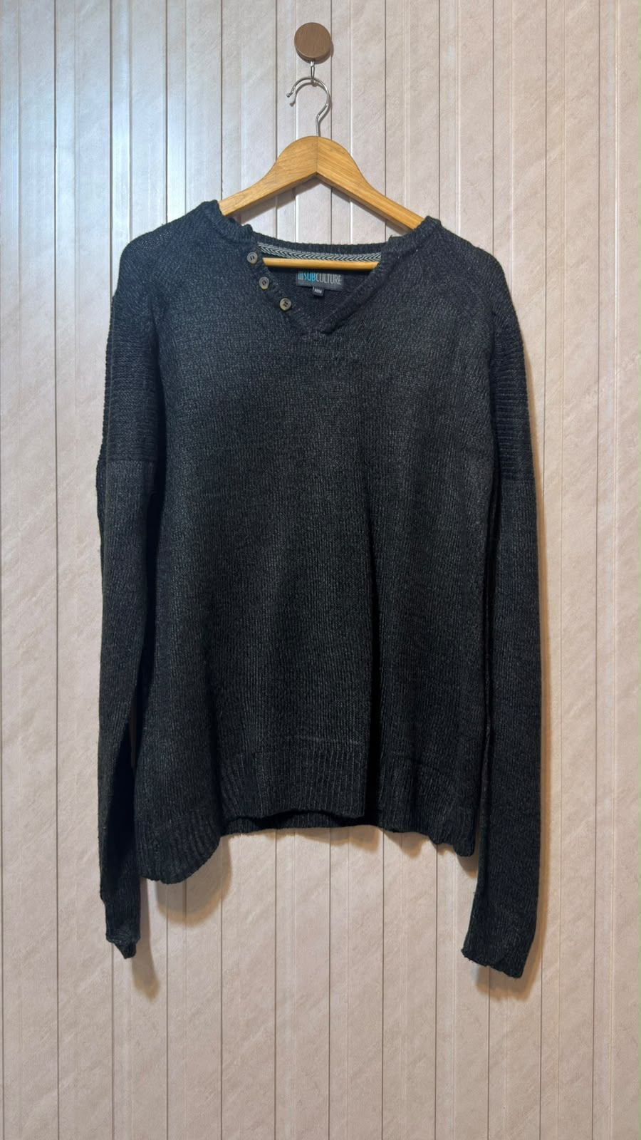 Chest 21  Length 27 Modern Women’s Sweater