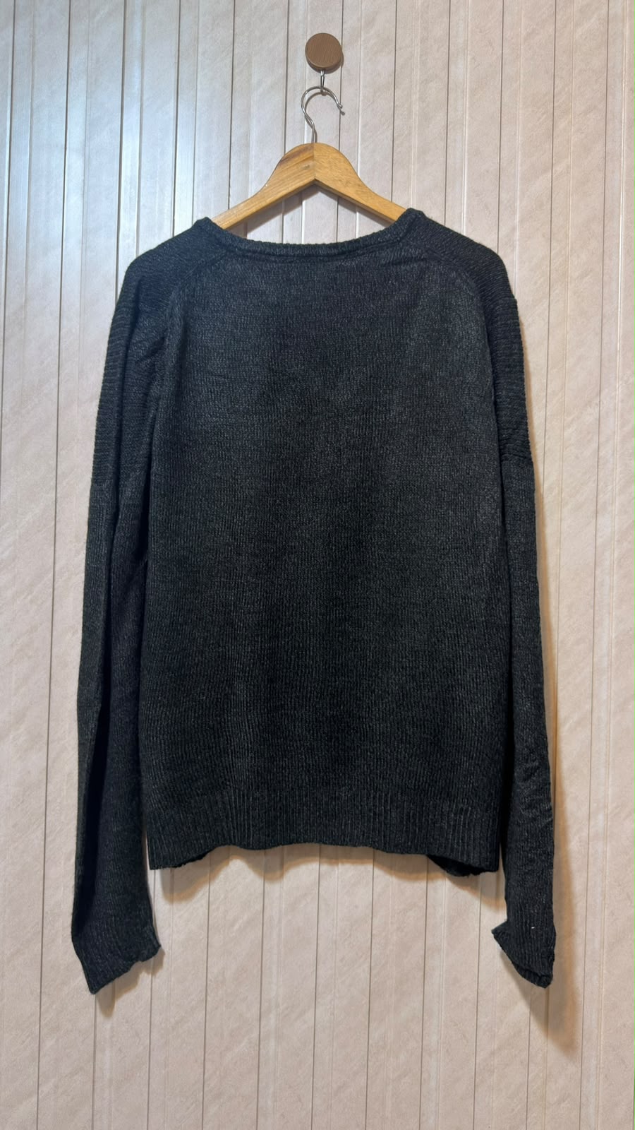 Chest 21  Length 27 Modern Women’s Sweater