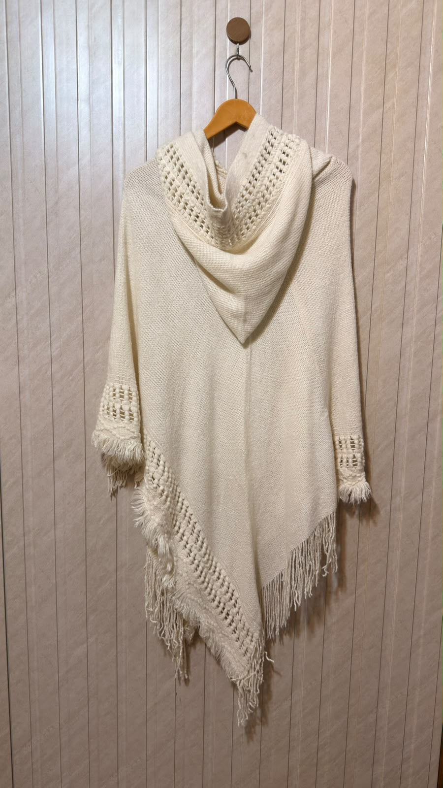 Beautiful Western Women's Poncho