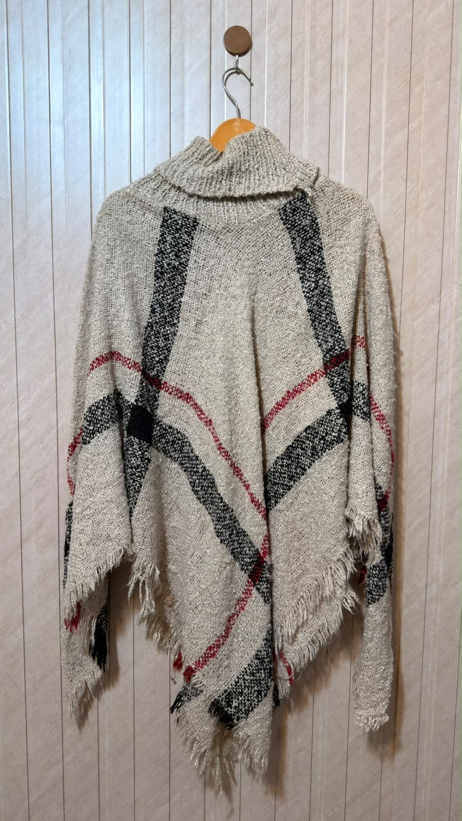 Women's Poncho for Chic Fashion