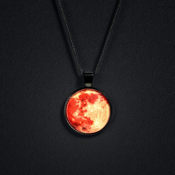 Lunar Phase - Red Luma